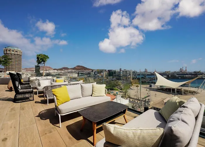 Hotel LIVVO Lumm